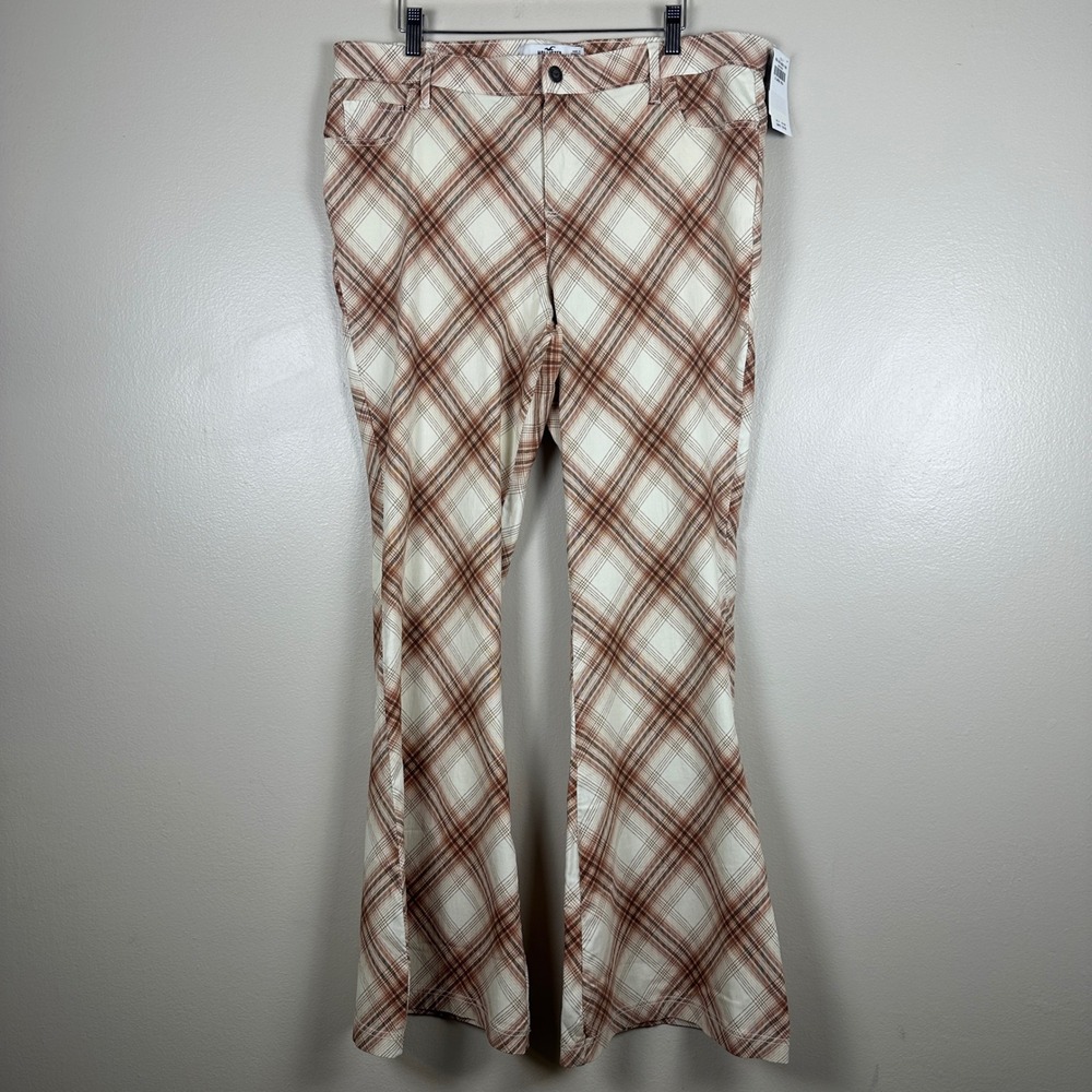 Hollister Women's XL Flare Pants Brown Plaid High-Rise Advanced Stretch NWT